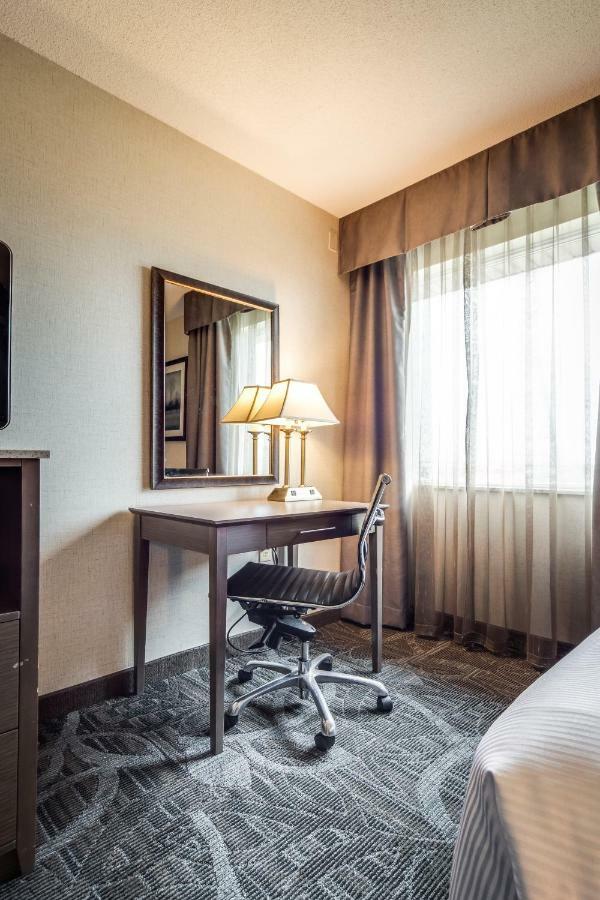 Monte Carlo Inn Airport Suites Mississauga Luaran gambar