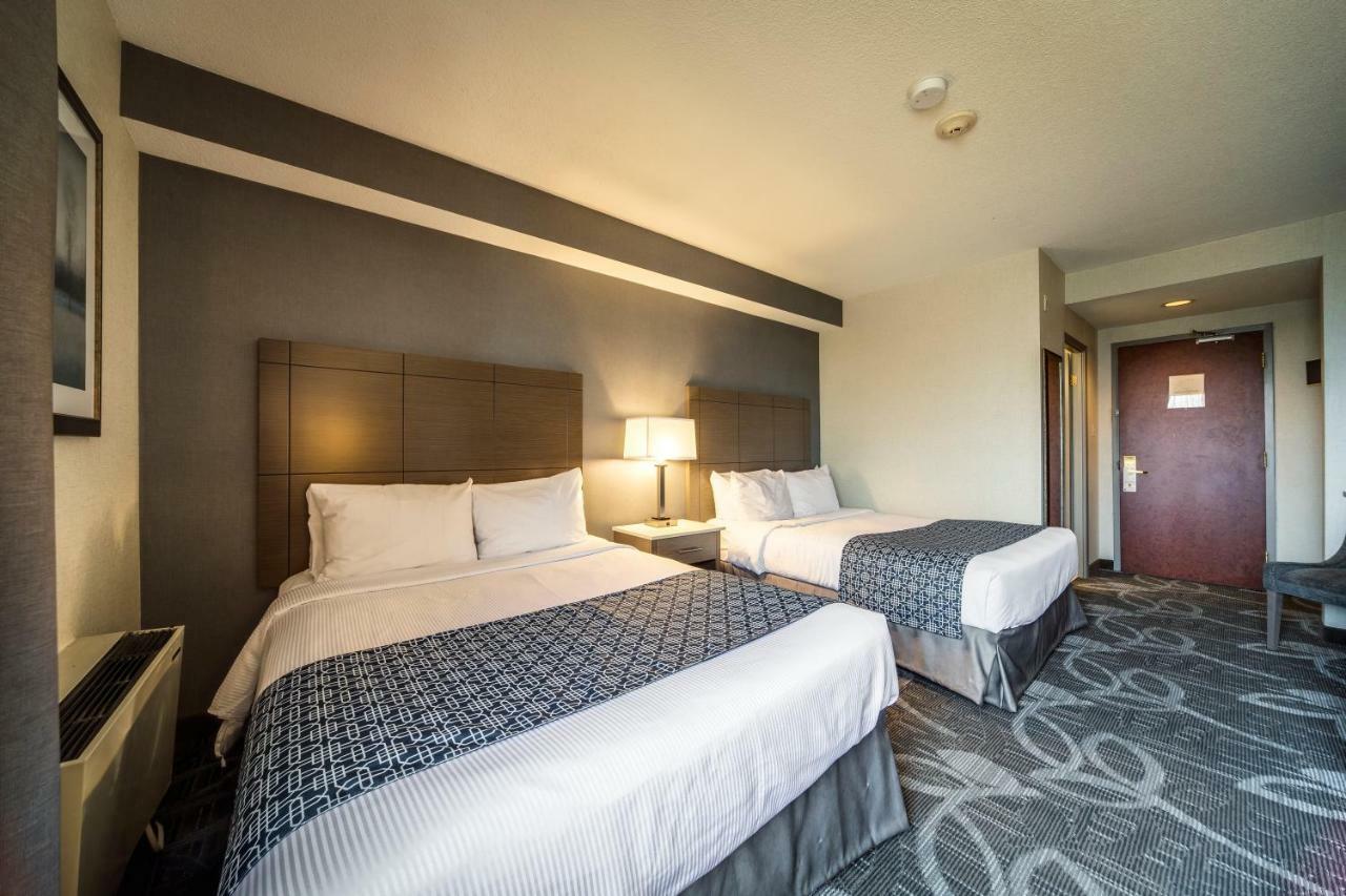 Monte Carlo Inn Airport Suites Mississauga Luaran gambar