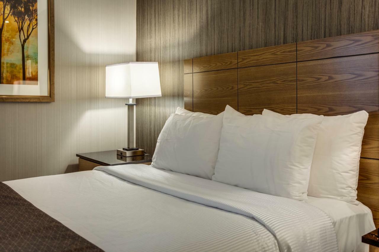 Monte Carlo Inn Airport Suites Mississauga Luaran gambar